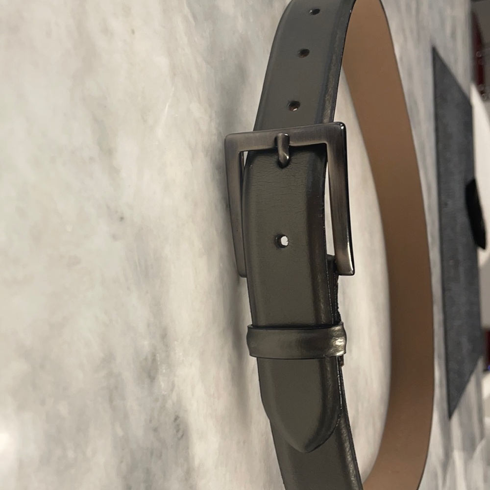 Leather Belt Marked Saks Fifth Avenue Made in Italy size Large